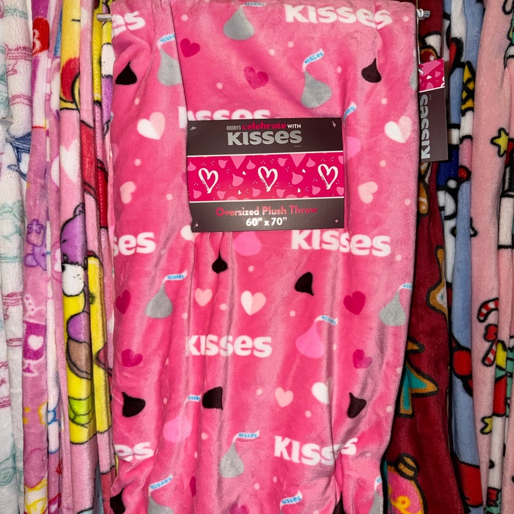 Hershey Kiss Pink Heart & Candy Print Plush Throw